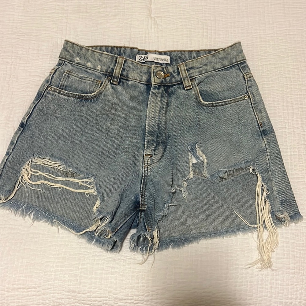 Size 4 Zara Denim Shorts